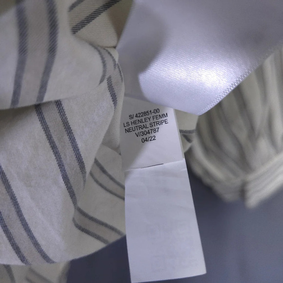 Old Navy Stripes Button Down Blouse  Light‎ Puff Sleeve Light Academia Size L - Picture 8 of 8
